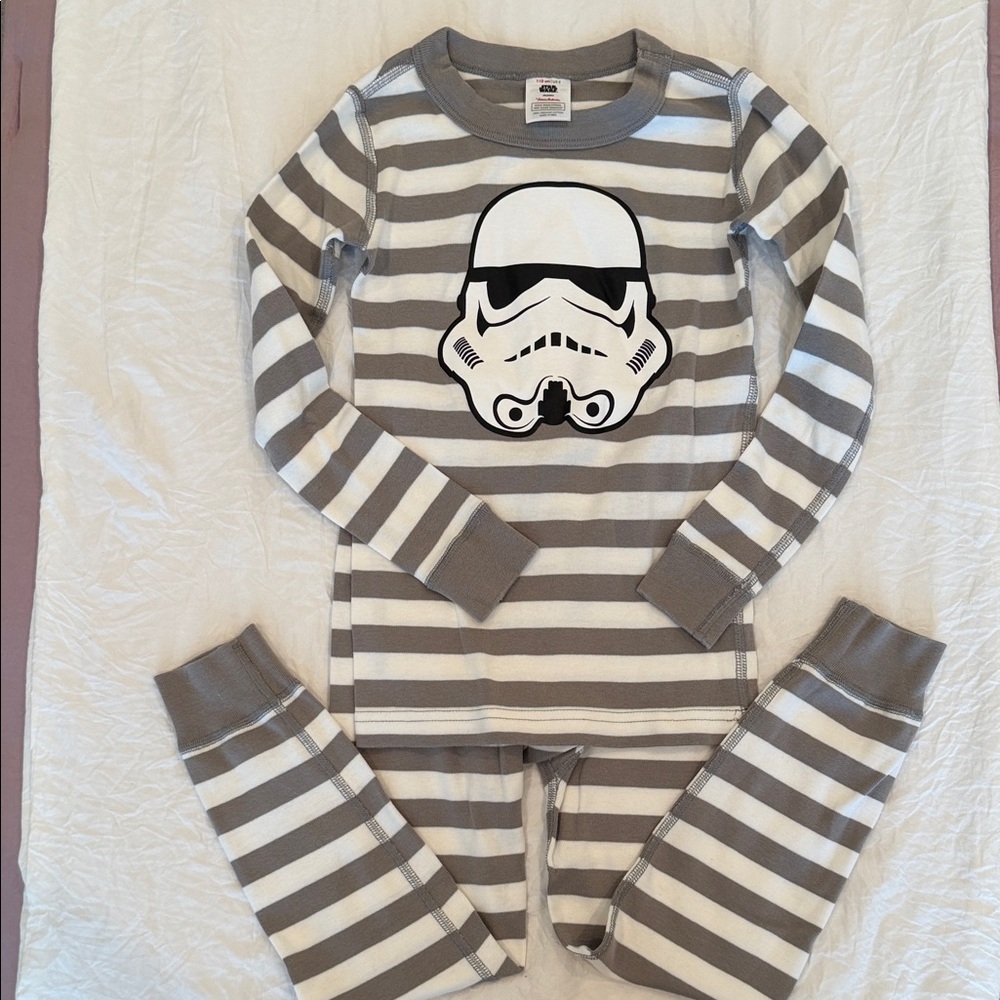 Hanna Andersson Star Wars Gray Pajama Set